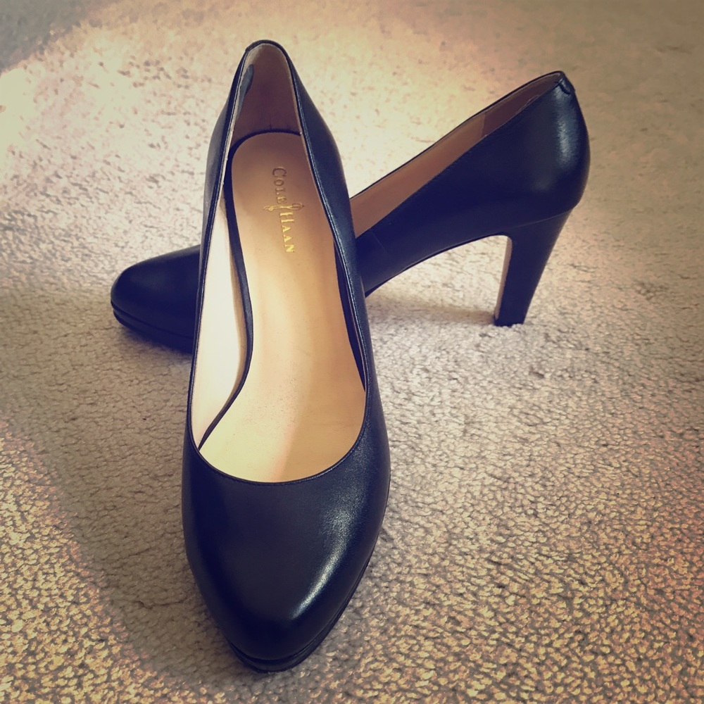 Black Leather Pumps